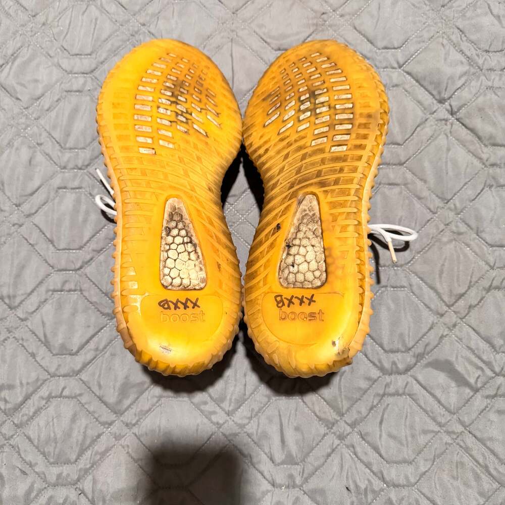 Adidas Yeezy Boost 350 V2 Zebra Sneakers - Picture 6 of 7